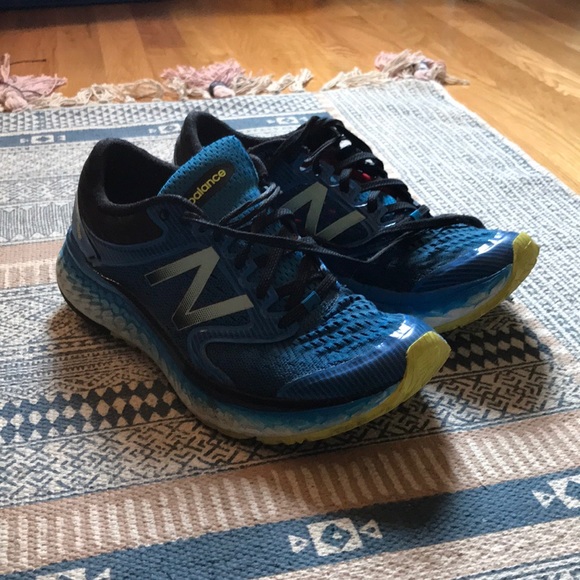 New Balance Other - New Balance men’s sneakers 2E